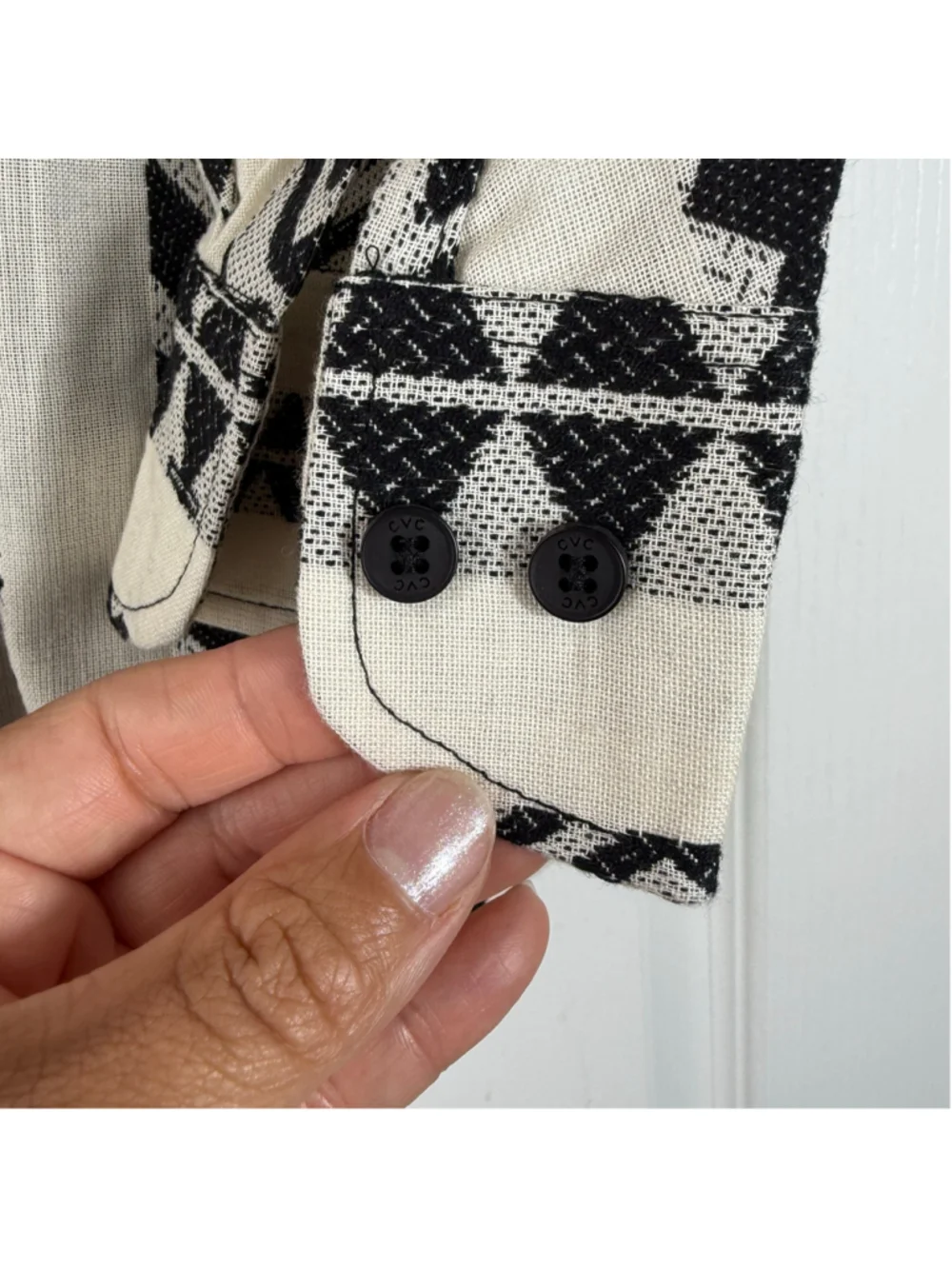 Women's All Is Same Button Down Shirt XL Black White Patterned